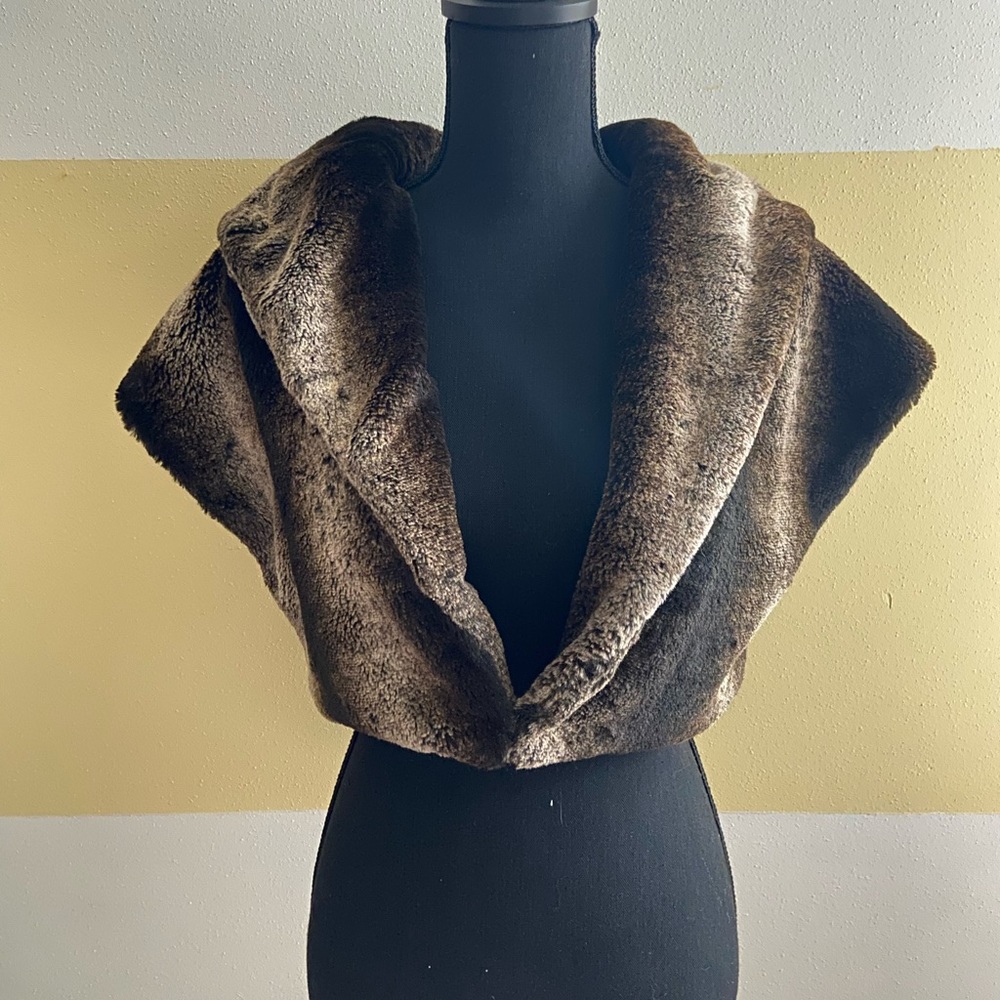 Faux Fur Shall
